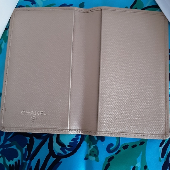 Chanel CC bilfold small wallet - Picture 3 of 9